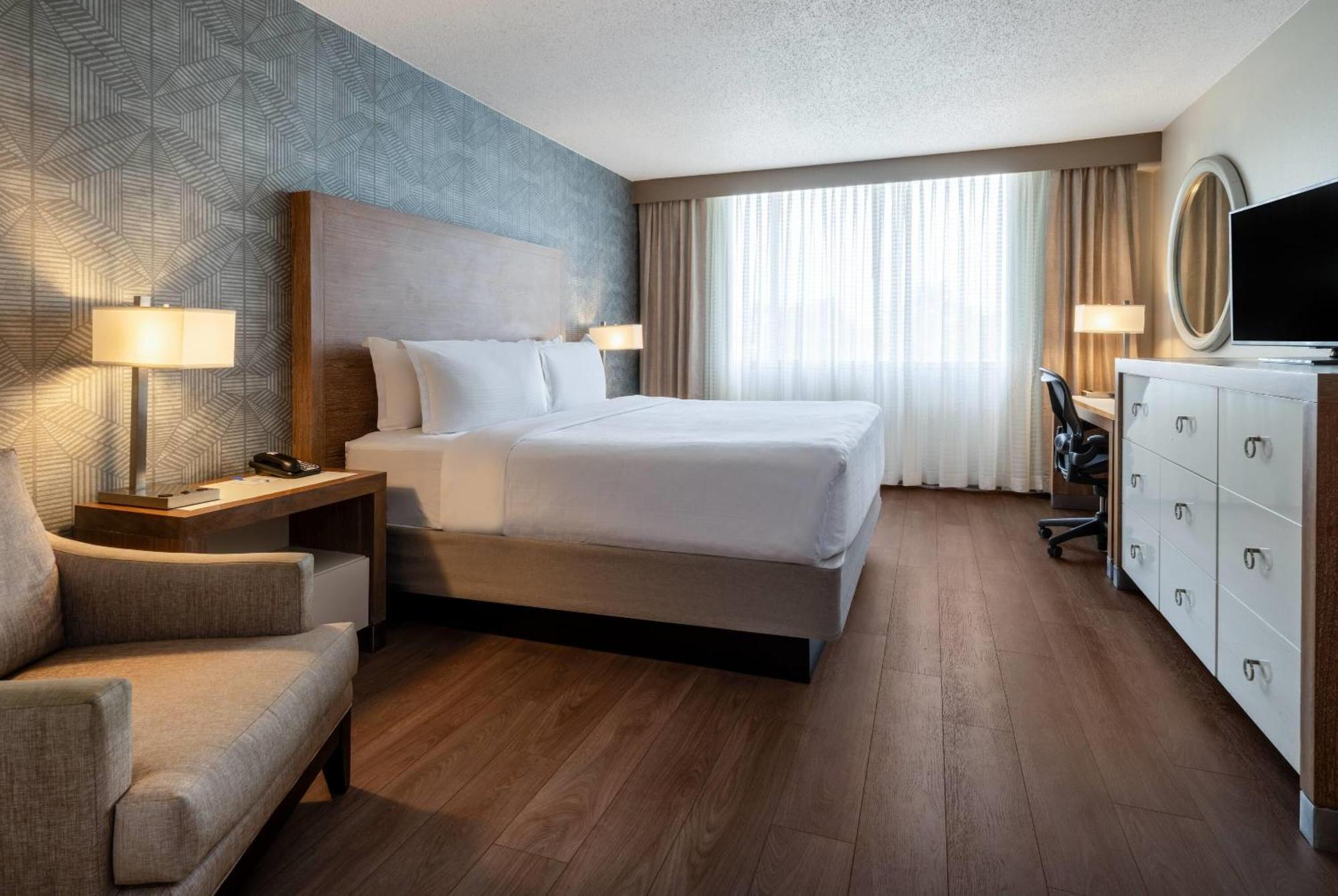 Hotel Wyndham Indianapolis Airport Exterior foto